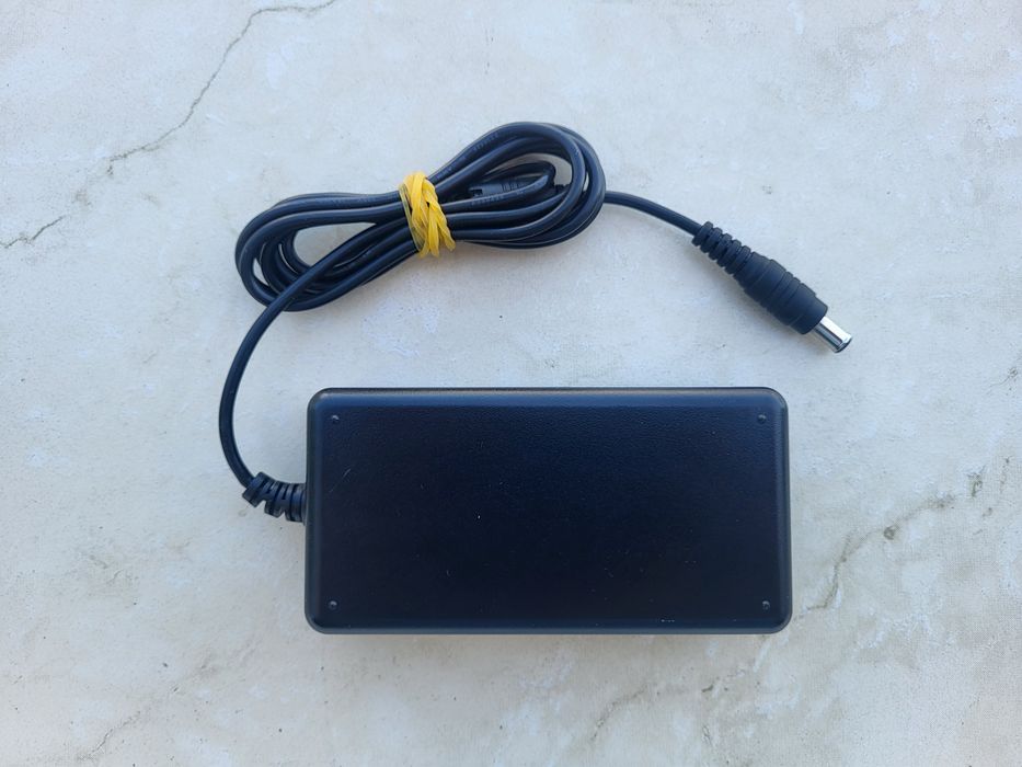 Alimentator monitor Samsung 14V 4A 56W mufa cu pin
