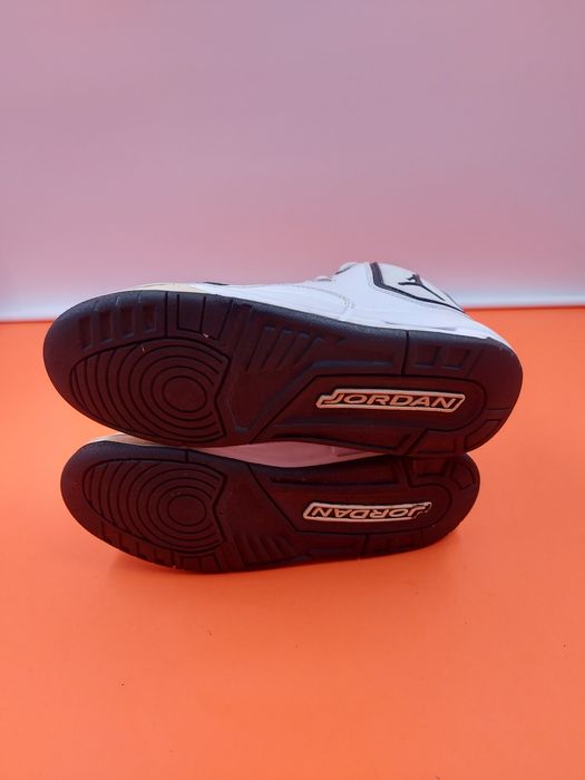 Jordan Courtside 23 номер 38 Оригинални кецове