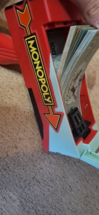 Pistol de bani falși Monopoly