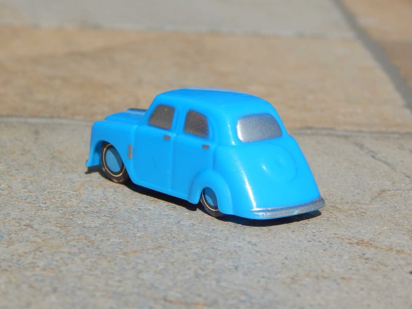 Jucarie masinuta plastic albastra de epoca anii '30-'40