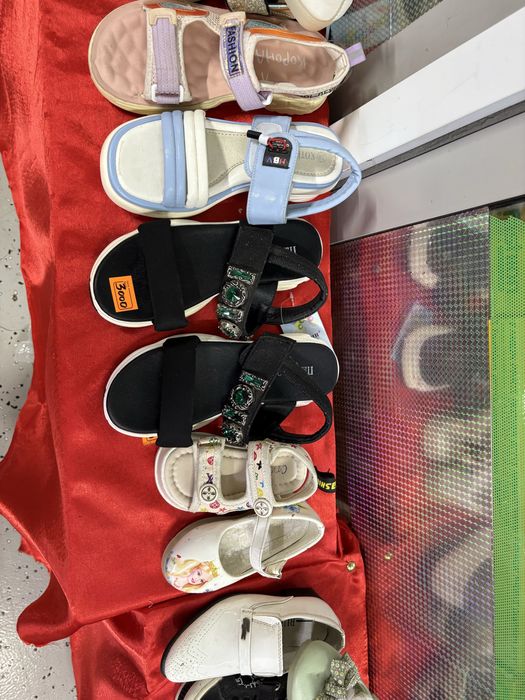 Обувь детская качествение