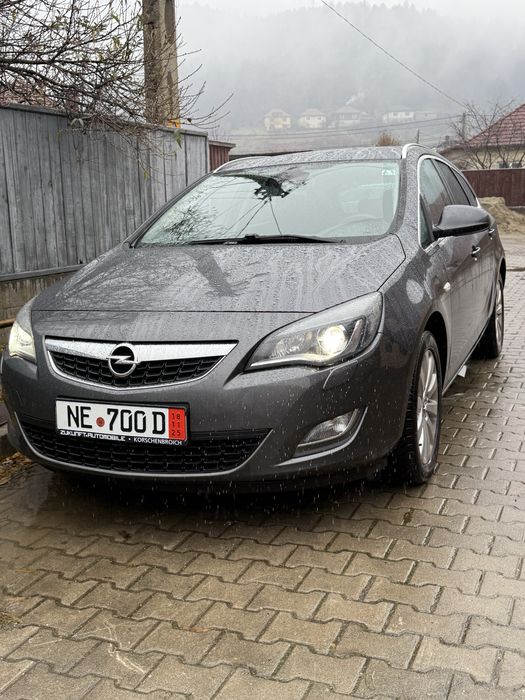 Opel Astra J 2011 1.7CDTI 125CP
