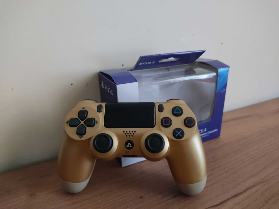 Ps4 kontrolleri.