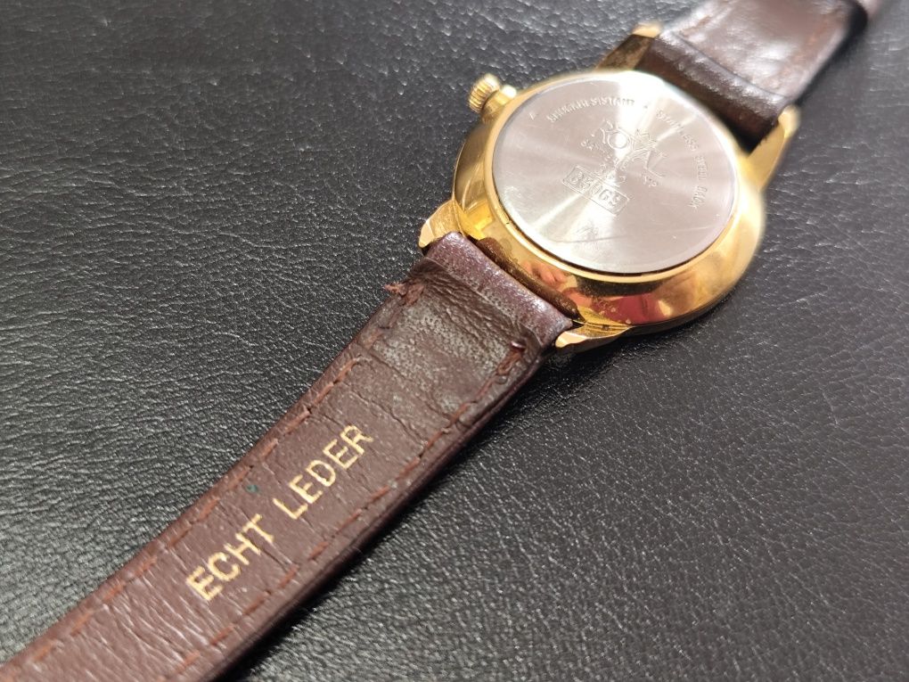 Royal Gold / Дамски Часовник / Swiss Made