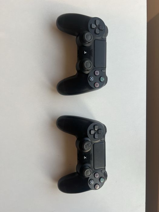 Ps4 slim /плейстейшън 4 + 8  игри + специално зарядно