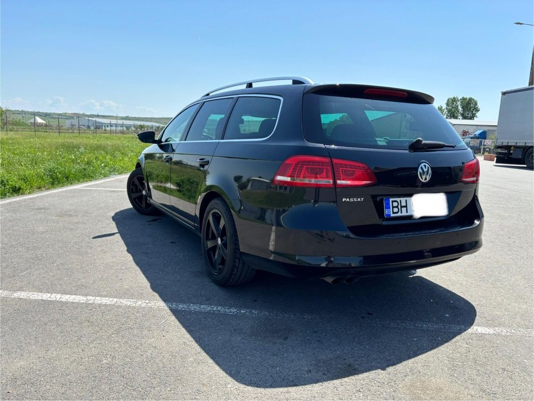 Vând Volkswagen Passat B7 Variant