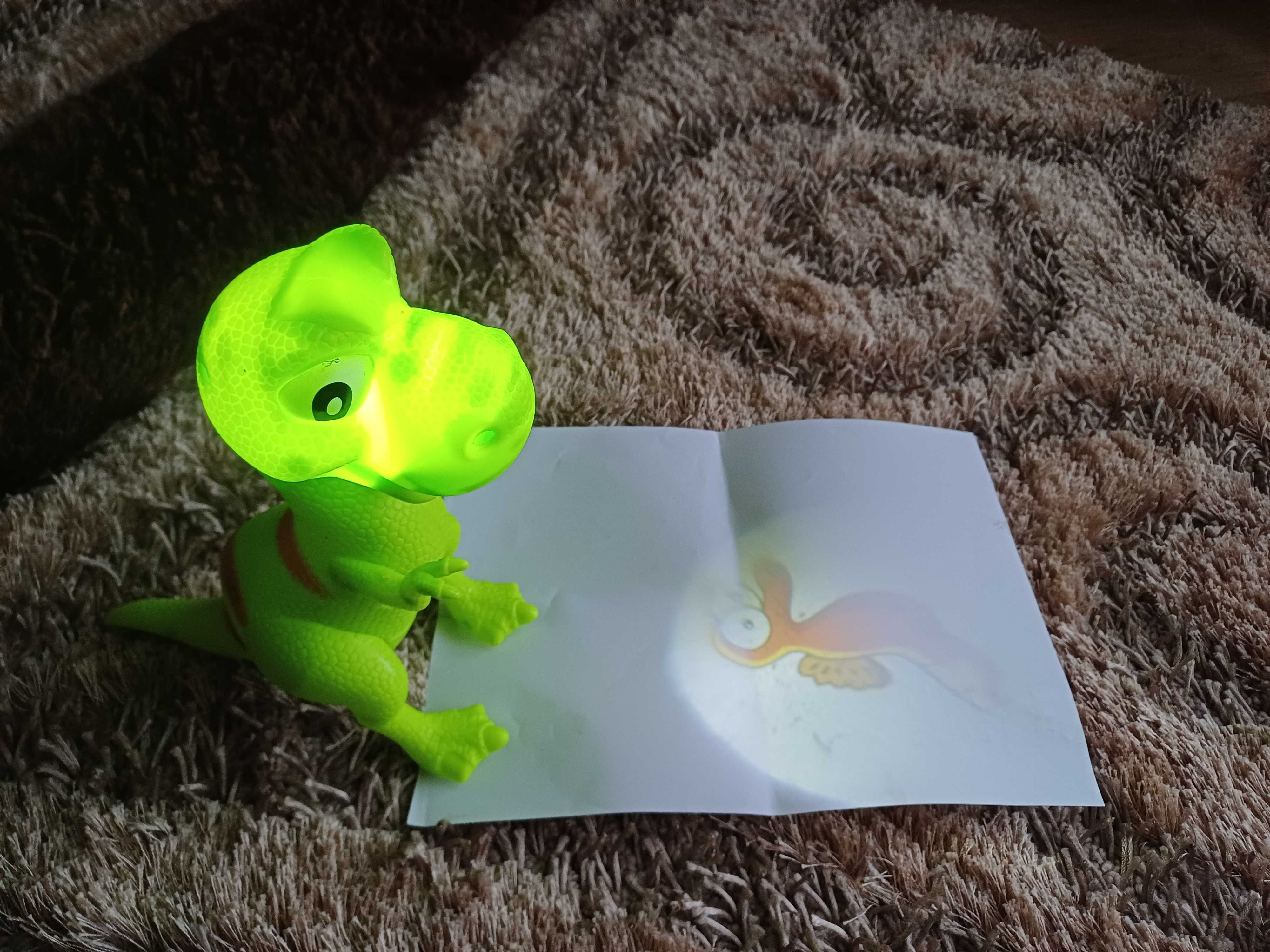 Proiector dinozaur pentru copii