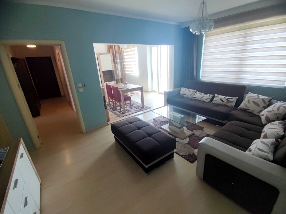 Дава се под наем Тристаен апартамент в Варна, Аспарухово - 90 кв.м за 663 € - Снимка #2