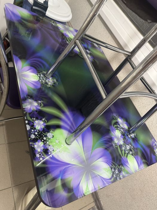 Красивый стул и стулья.