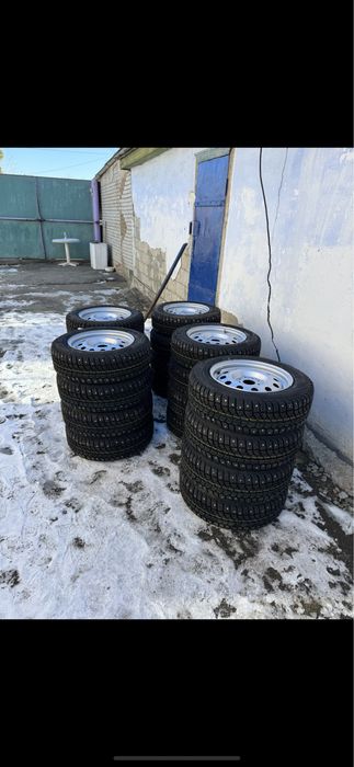 Новые зимние колеса на ваз/лада R14 резина Viatti диски ориг.