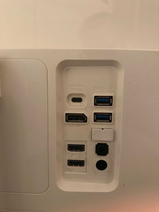 Monitor LG 37.5 inch