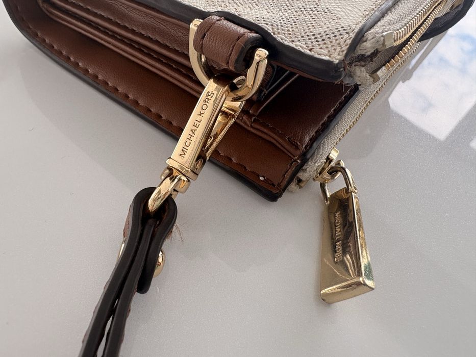 Vând portofel de damă Michael Kors original