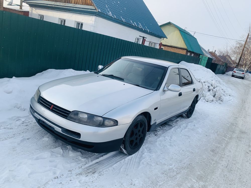 Nissan skyline r33