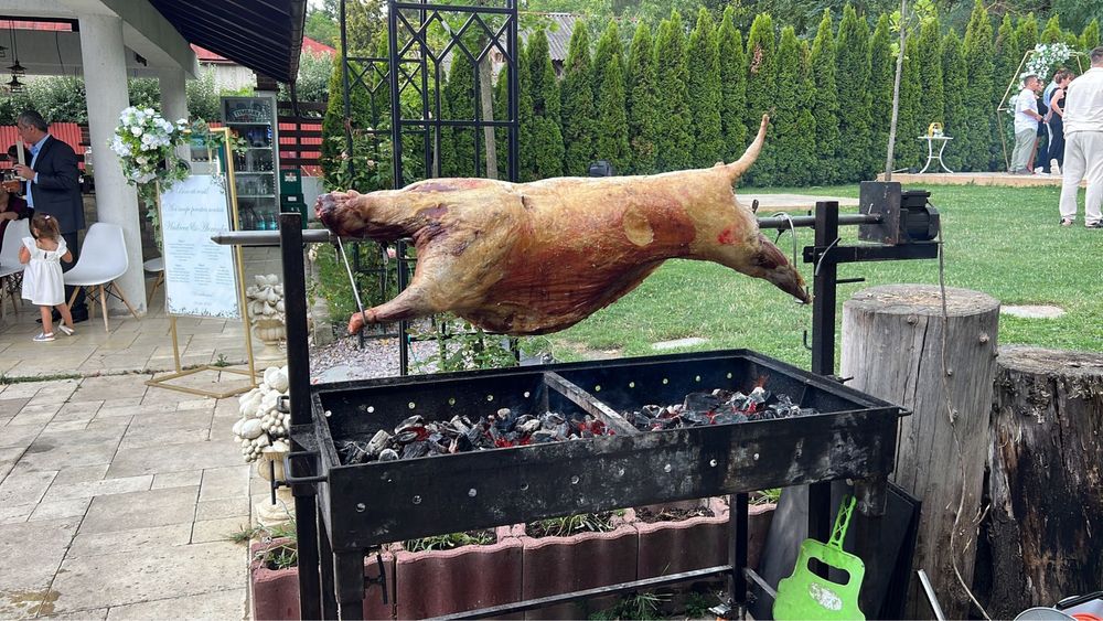 Organizez proțap pentru diferite evenimente