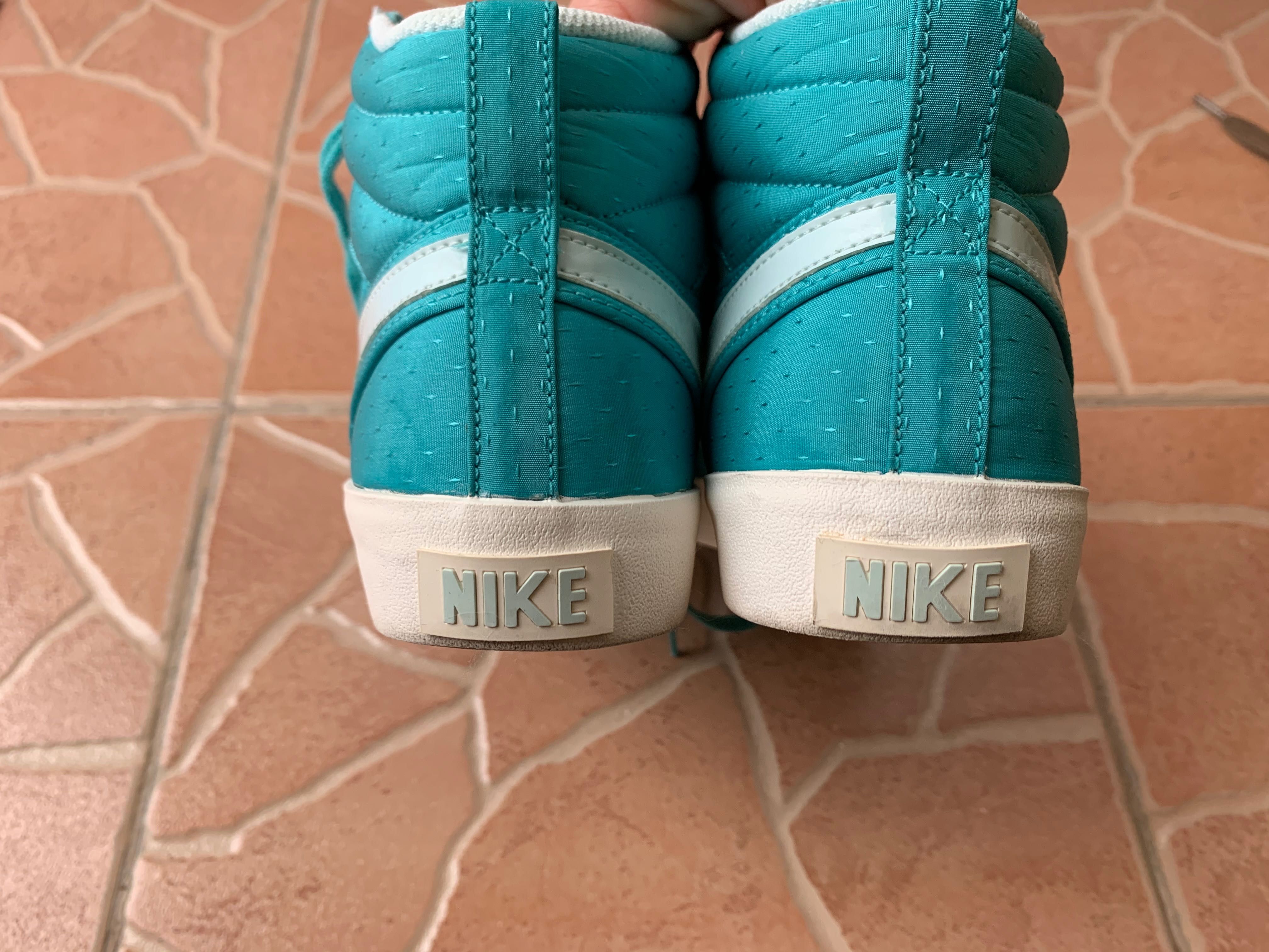 Pantofi Snickers Nike