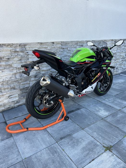 Kawasaki Ninja 125 R/2022 A1 impecabil