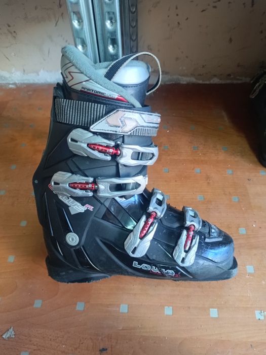 Ски обувки  -- 30- 50 лева..