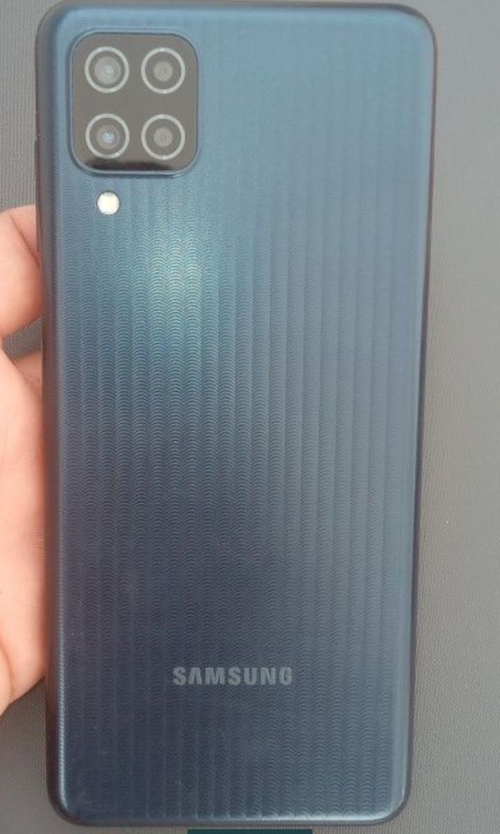 Samsung M12 600 ming