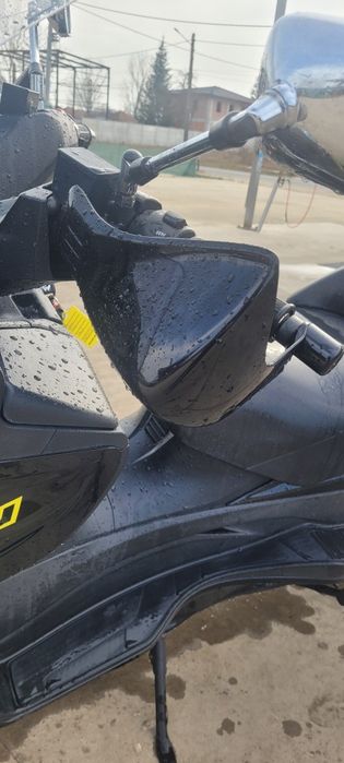 Suzuki Burgman 400