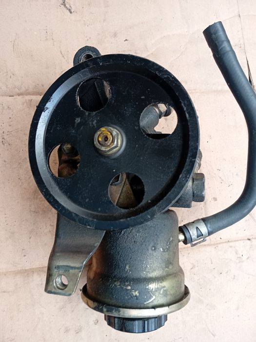 ГУР Toyota Carina