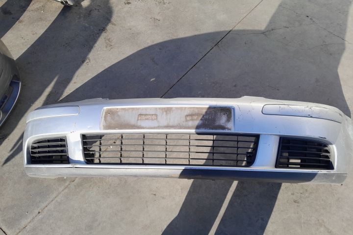 Bara fata Volkswagen VW Golf 5 [2003 - 2009] Hatchback 5-usi 1.6 MT (