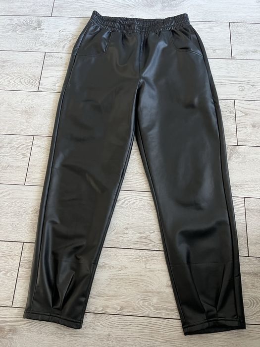 Брюки экокожа укороченные