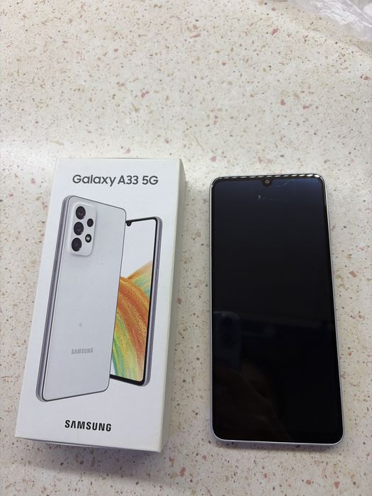 Телефон Самсунг а33