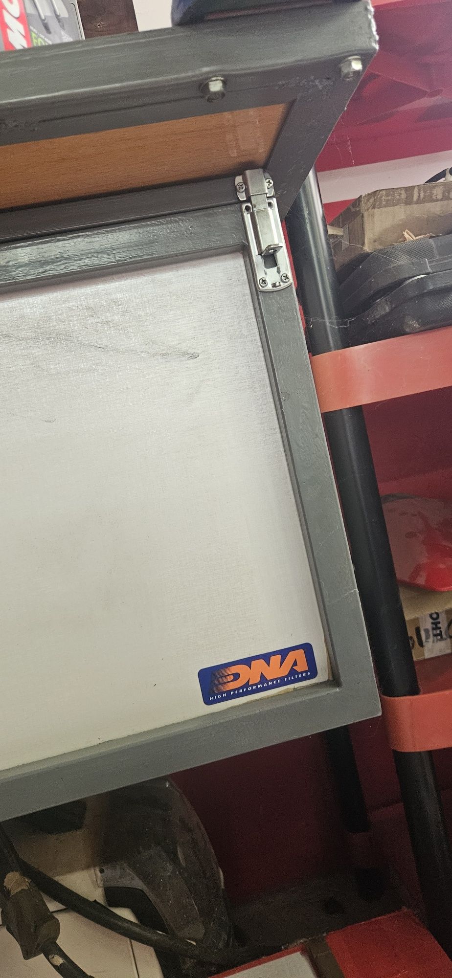 Изработна на работна маса