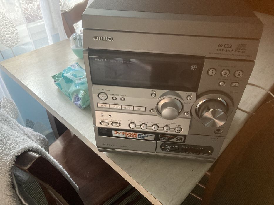 Combină muzicală aiwa