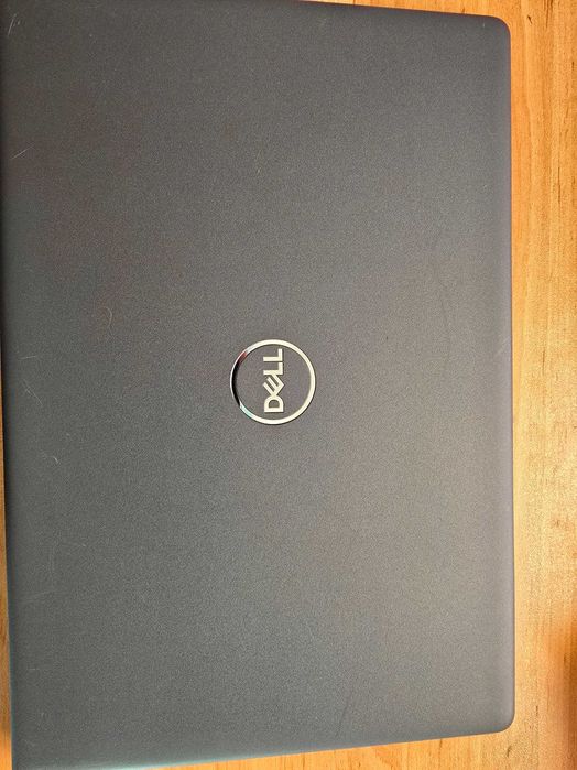 Dell Latitude 3510    i3-10110U