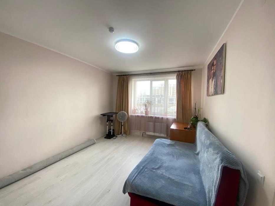 продается 1 комнатная полноценная квартира . левый берег