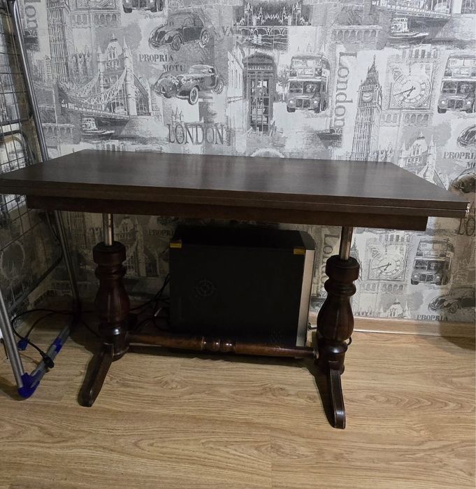 Журнальный столик