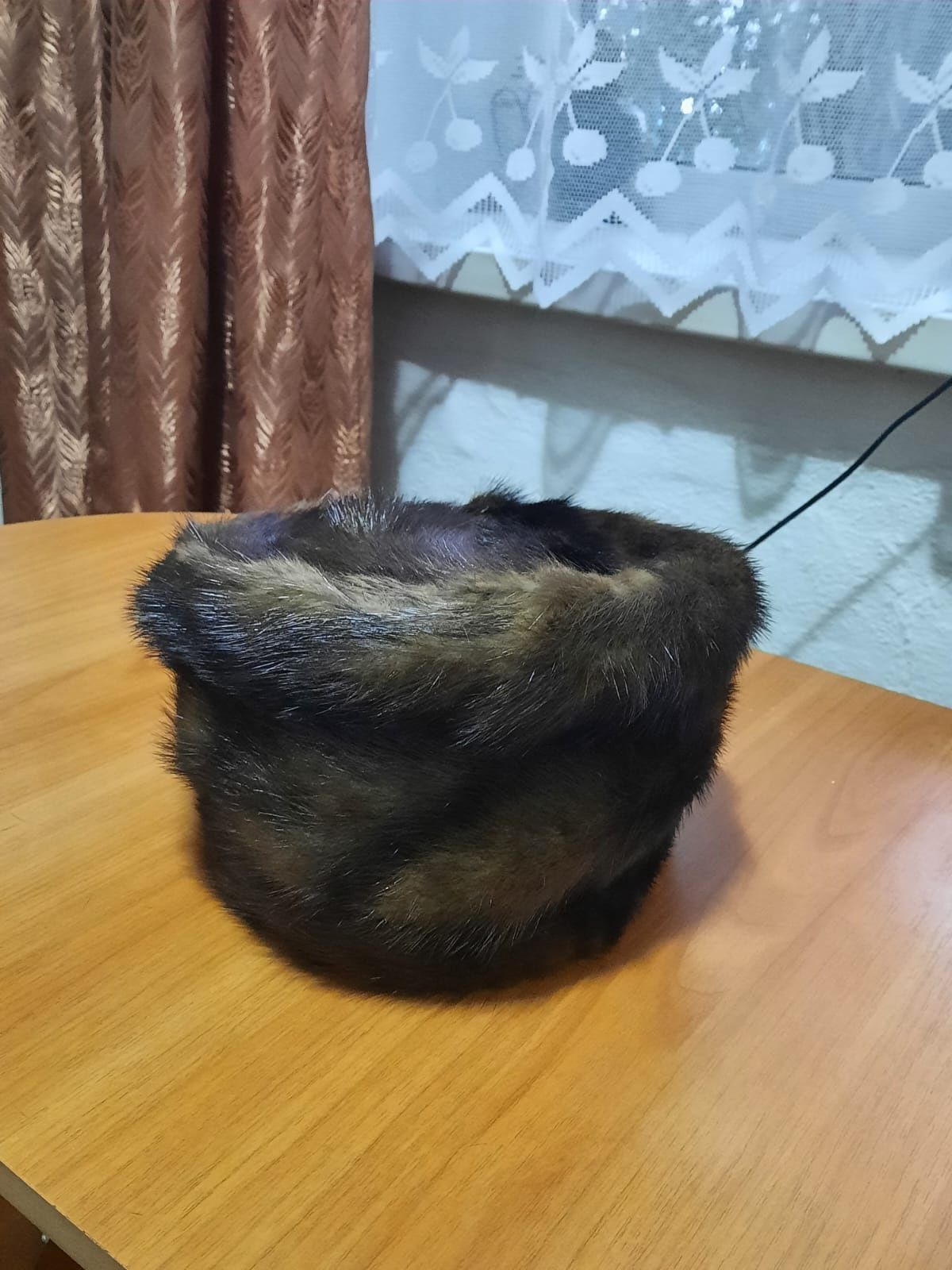 Продам норковую шапку