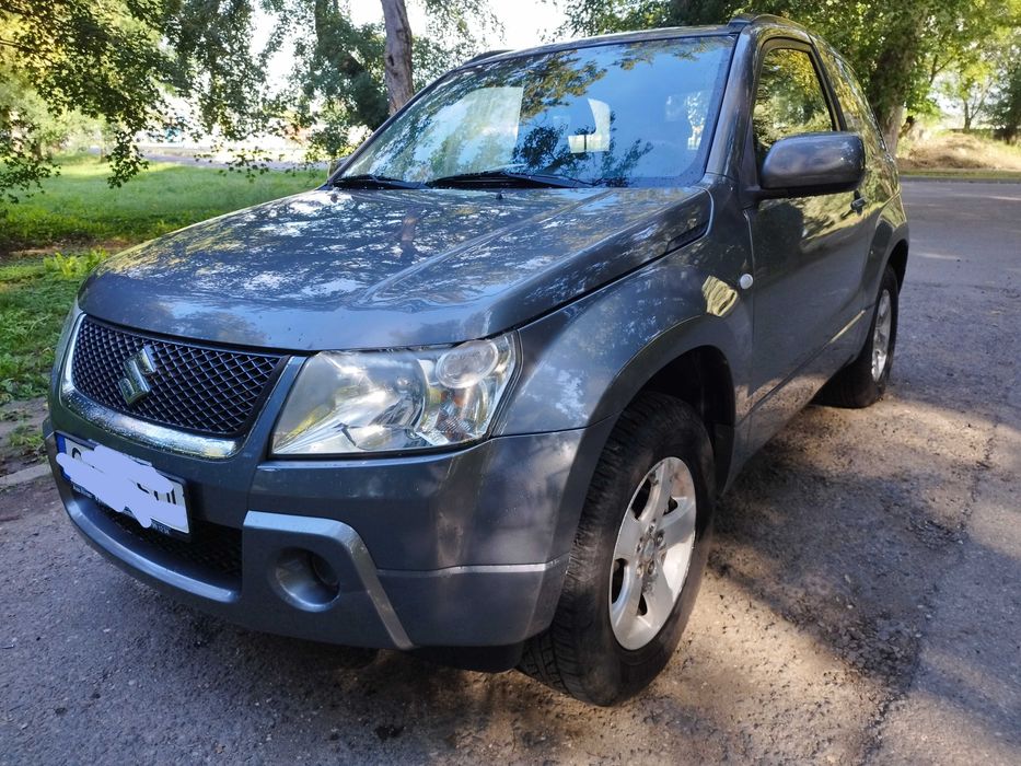 Vând Suzuki Grand Vitara 1.6 benzină, 4x4 , 2007, AC, ESP OFF, 2+1 uși