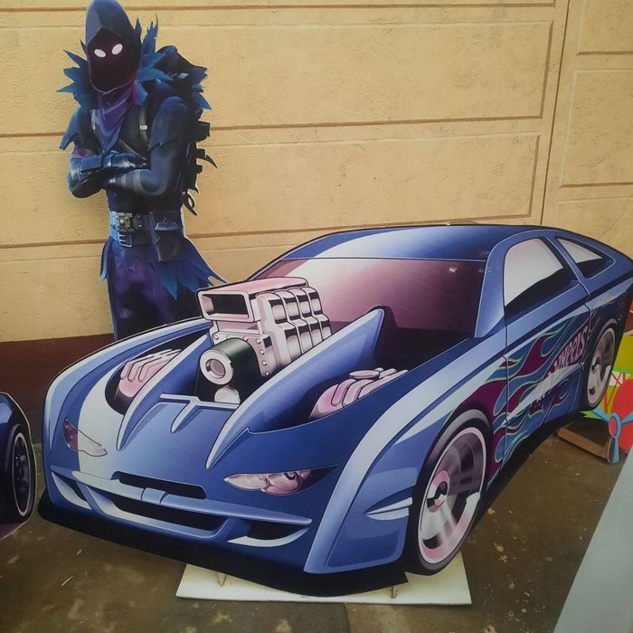 Tayyor biznes Multik qaxramonla kitob bukvala Fomikisdan