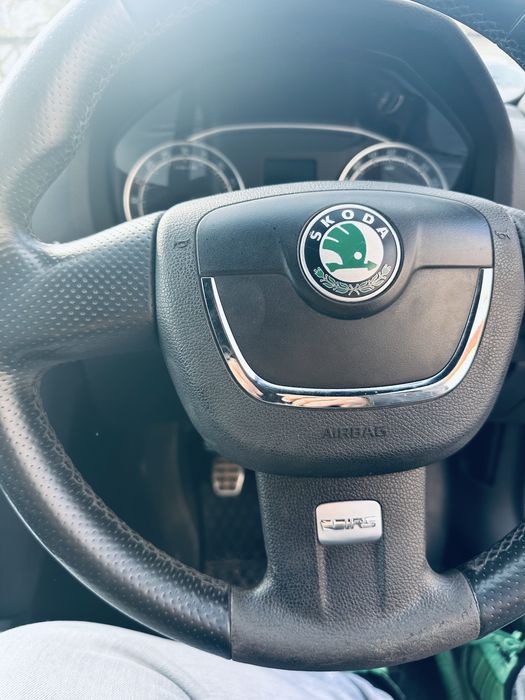 Продавам на части Шкода Октавия