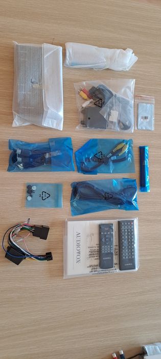 Unitate multimedia NOUA Audiovox VME 9510TS