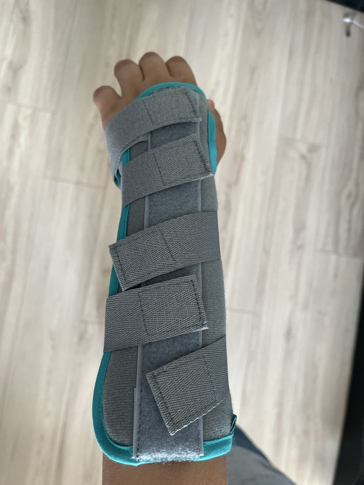 Детска ортеза за китка и предмишница Orthoteh
