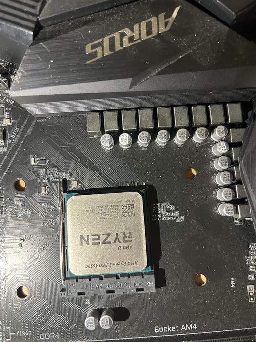 Lot Componente PC Placi de baza, placi video, procesoare DEFECTE