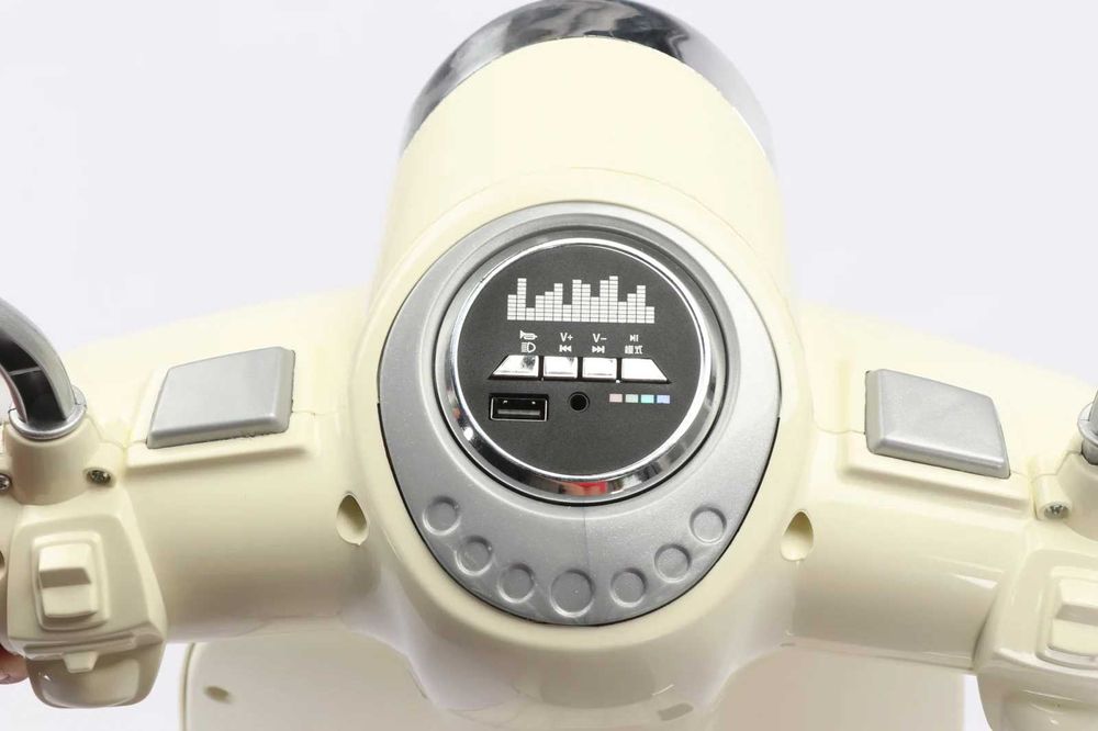 Детски Акумулаторен Скутер Retro, 70W, 12V/7Ah, EVA гуми