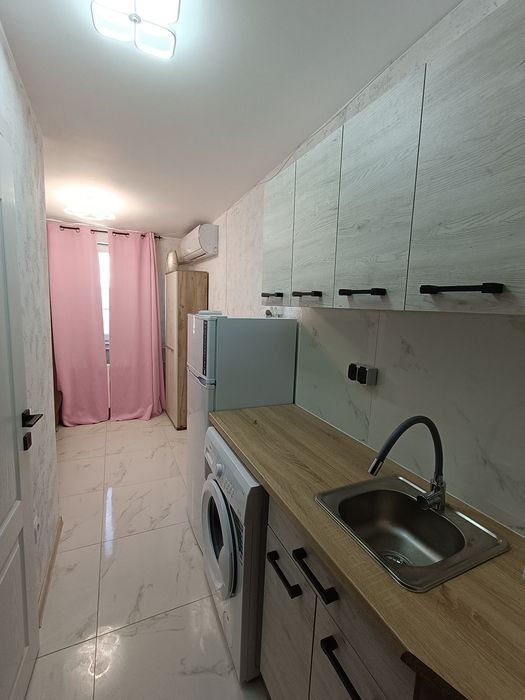 Persoana fizica vând camera de cămin cu baie și wc 22.900 EURO negocia