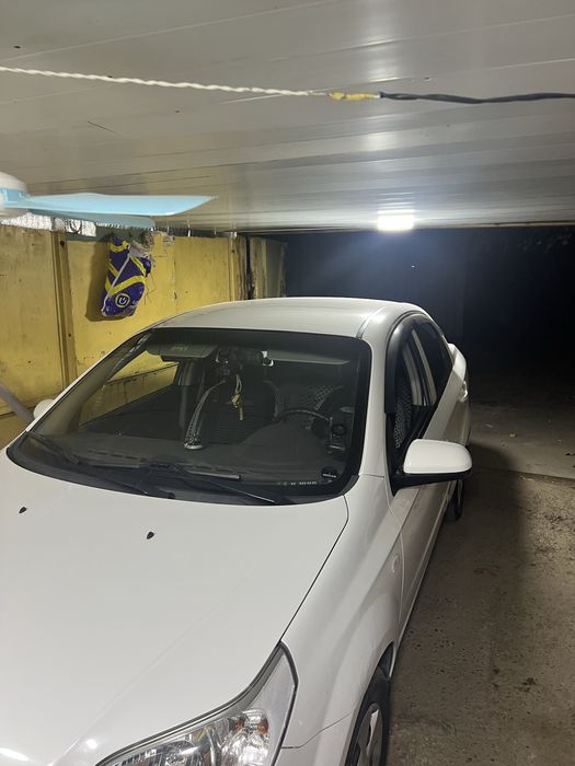 Нексия 3 в хорошом состаяние торг уместин 1 хозяин