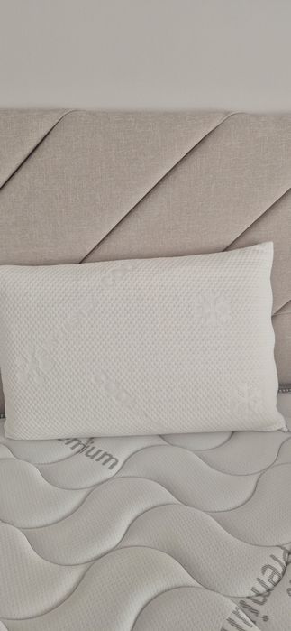 Perne noi cu spuma de memorie