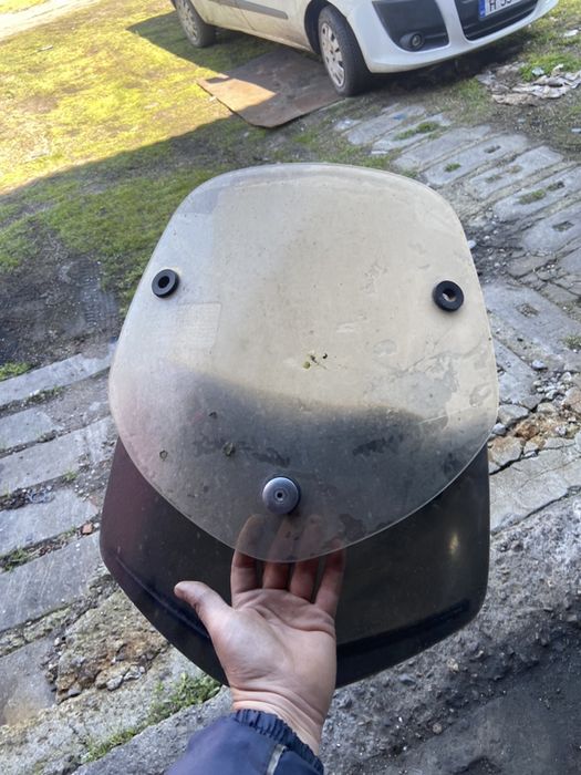 Piaggio Beverly 200  и 125 кубика 2003г на части пиаджо бевърли