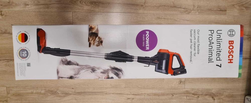 Aspirator vertical Bosch Unlimited 7 ProAnimal BBS711ANM