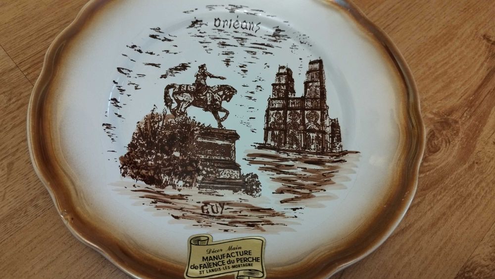 Декоративна чиния от Франция,Орлеанската дева-Жана дарк
