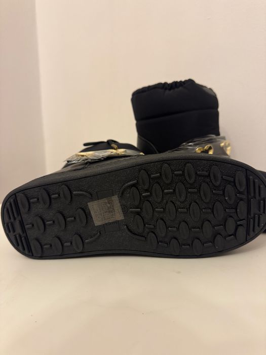 Апрески Love Moschino