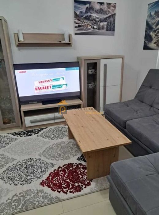 Дава се под наем Двустаен апартамент в Пловдив, Гагарин - 65 кв.м за 475 € - Снимка #2