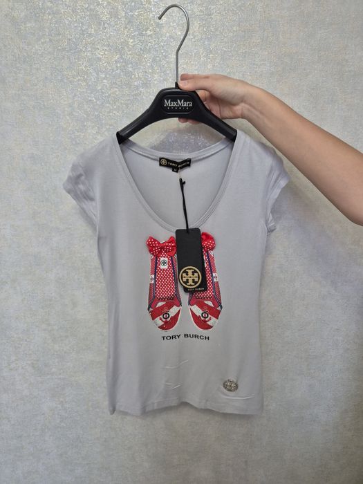 Женская одежда футболки