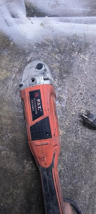 Болгарка P.I.T. 180